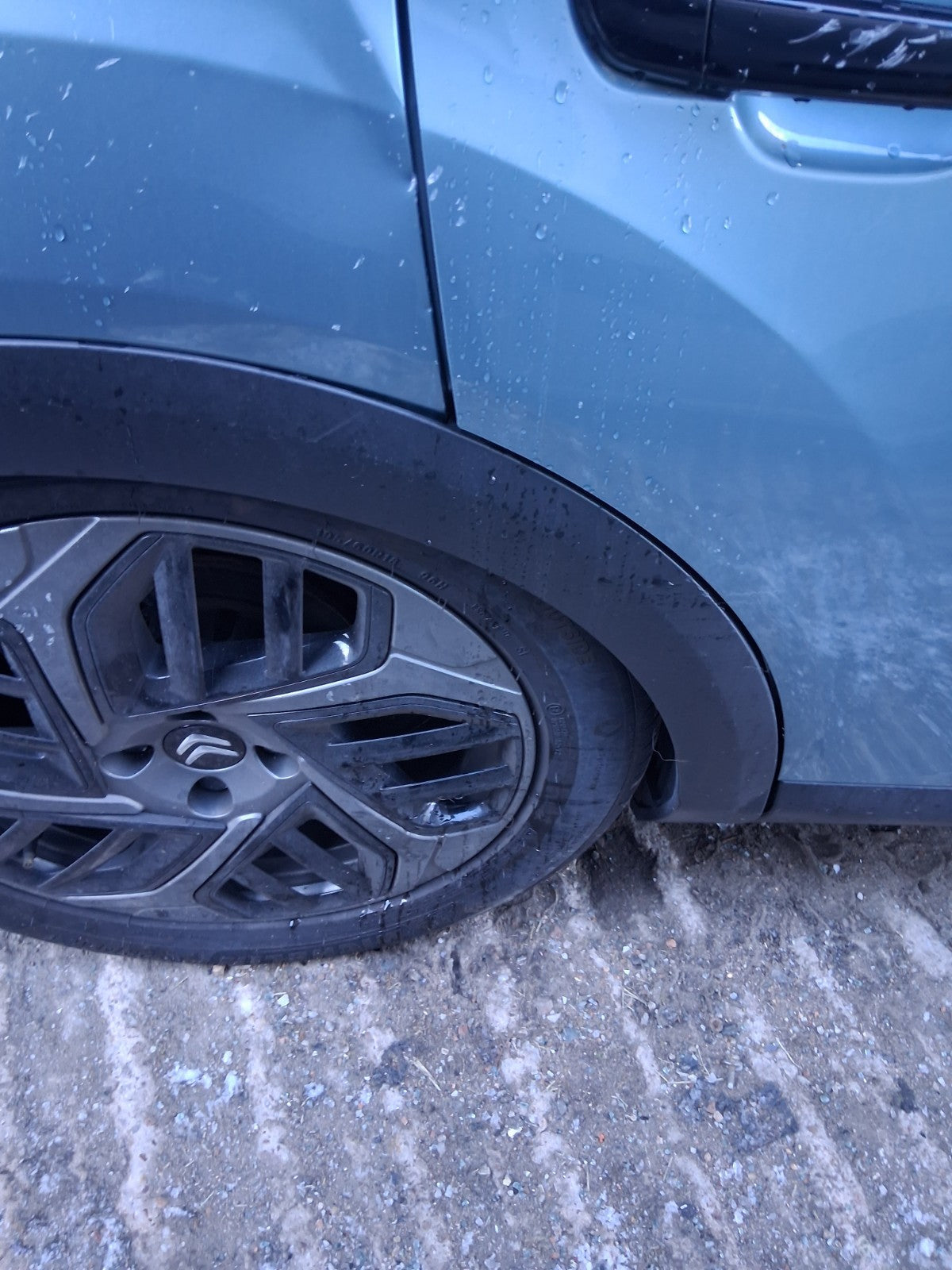 2023 CITROEN C4 MK3 NSR PASSENGER SIDE REAR LEFT WHEEL ARCH TRIM BLACK