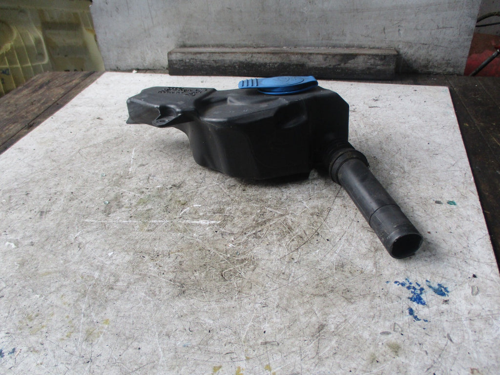 AUDI A6 2017 WIND SCREEN WASHER BOTTLE TANK 4C2955462