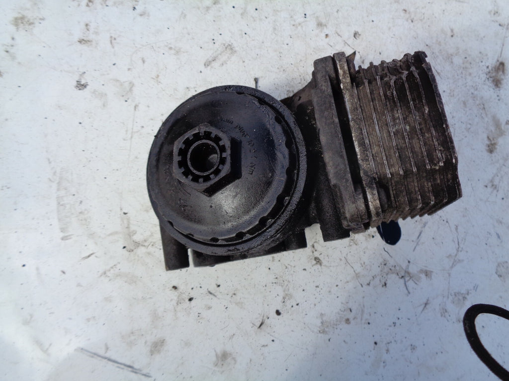 FORD TRANSIT VAN 2.0 DIESEL 2002 OIL COOLER FILTER HOUSING ASSEMBLY UNIT