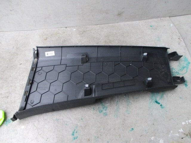 2012 VW GOLF MK7 DRIVER SIDE INNER B-PILLAR LOWER TRIM 5G4867292D