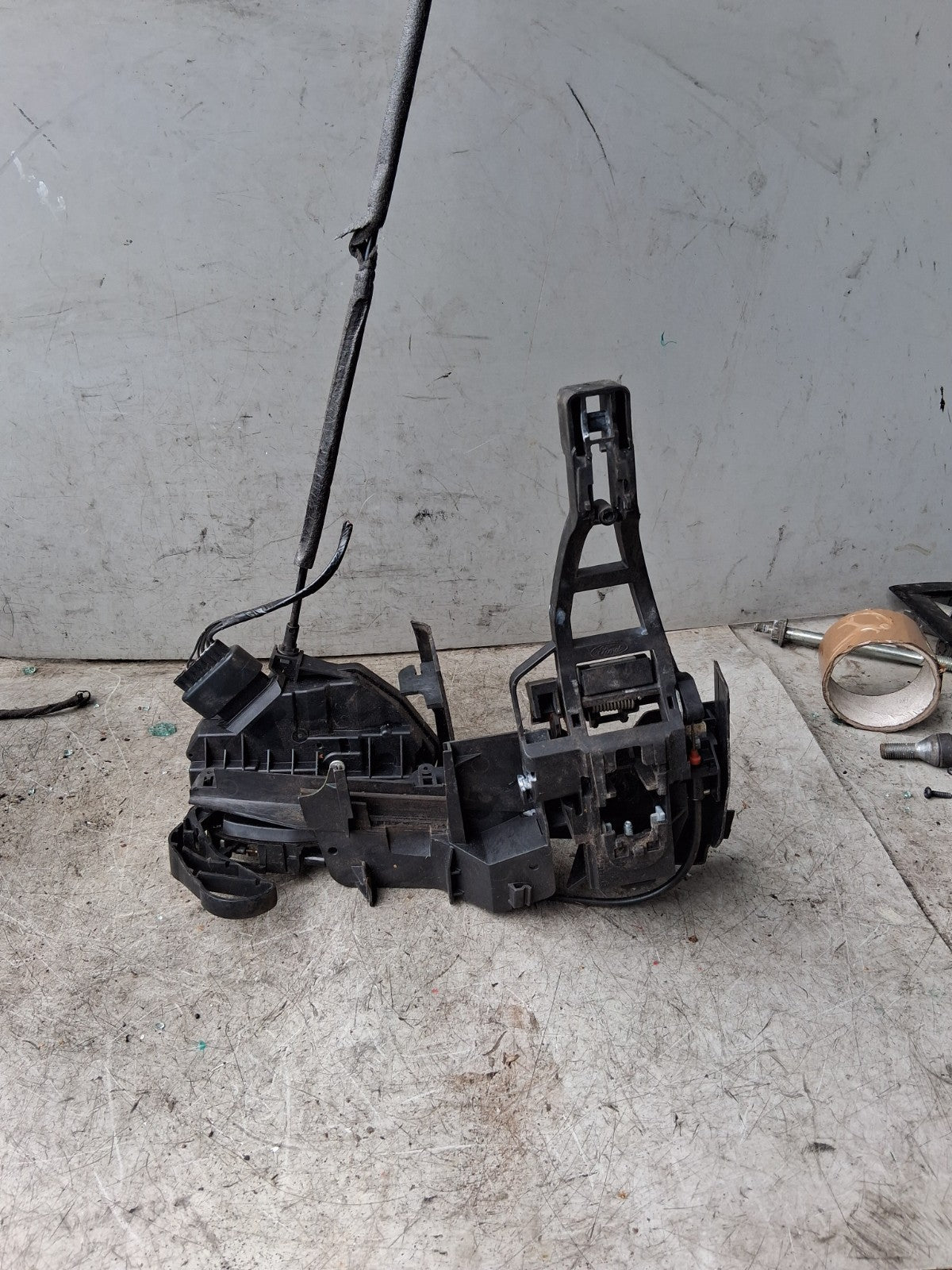 2011 FORD FOCUS OSF DRIVER FRONT DOOR LOCK MECH MECHANISM 921763-102