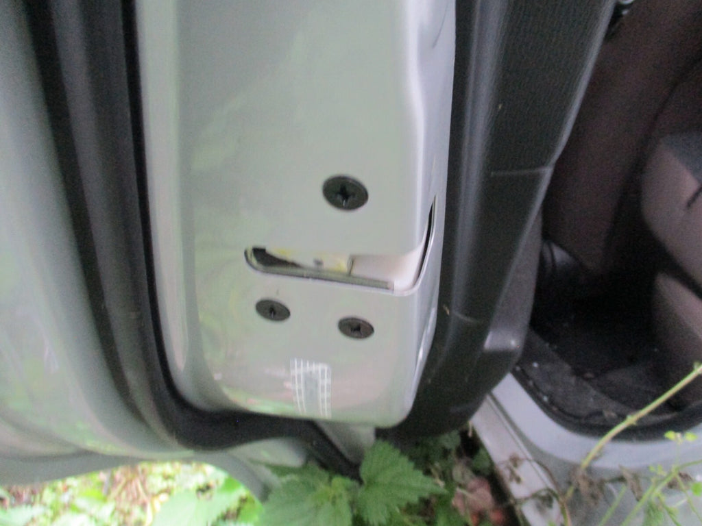 2023 MAZDA 2 MK3 DJ NSR PASSENGER SIDE REAR DOOR LOCK MECHANISM