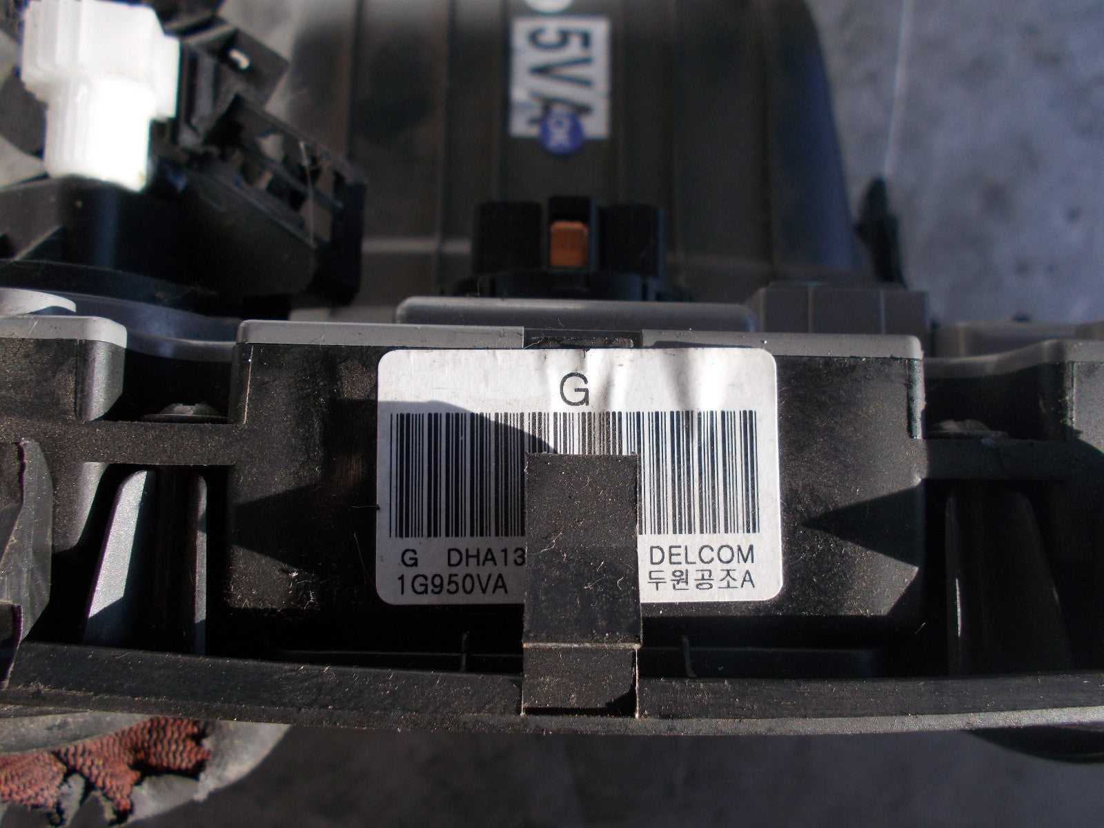 KIA RIO MK2 2008 CLIMATE CONTROL UNIT MODULE & STORAGE 972501GXXX