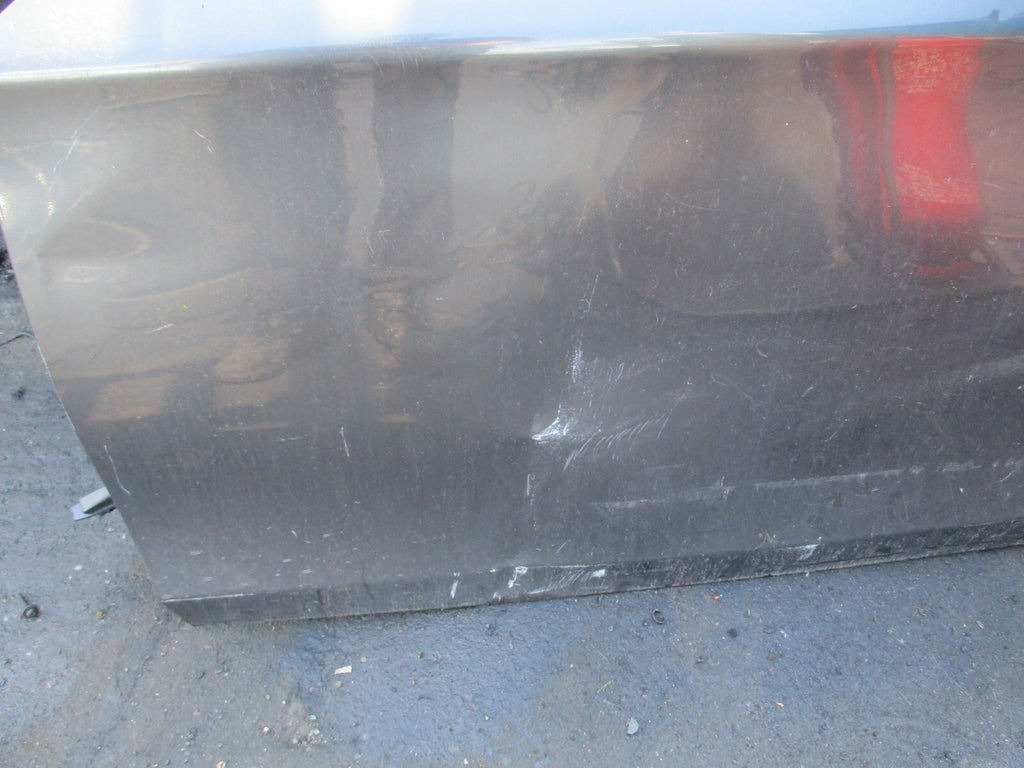 BMW 1 SERIES E87 2006 BARE NSF PASSENGER SIDE FRONT DOOR SHELL FRAME GREY