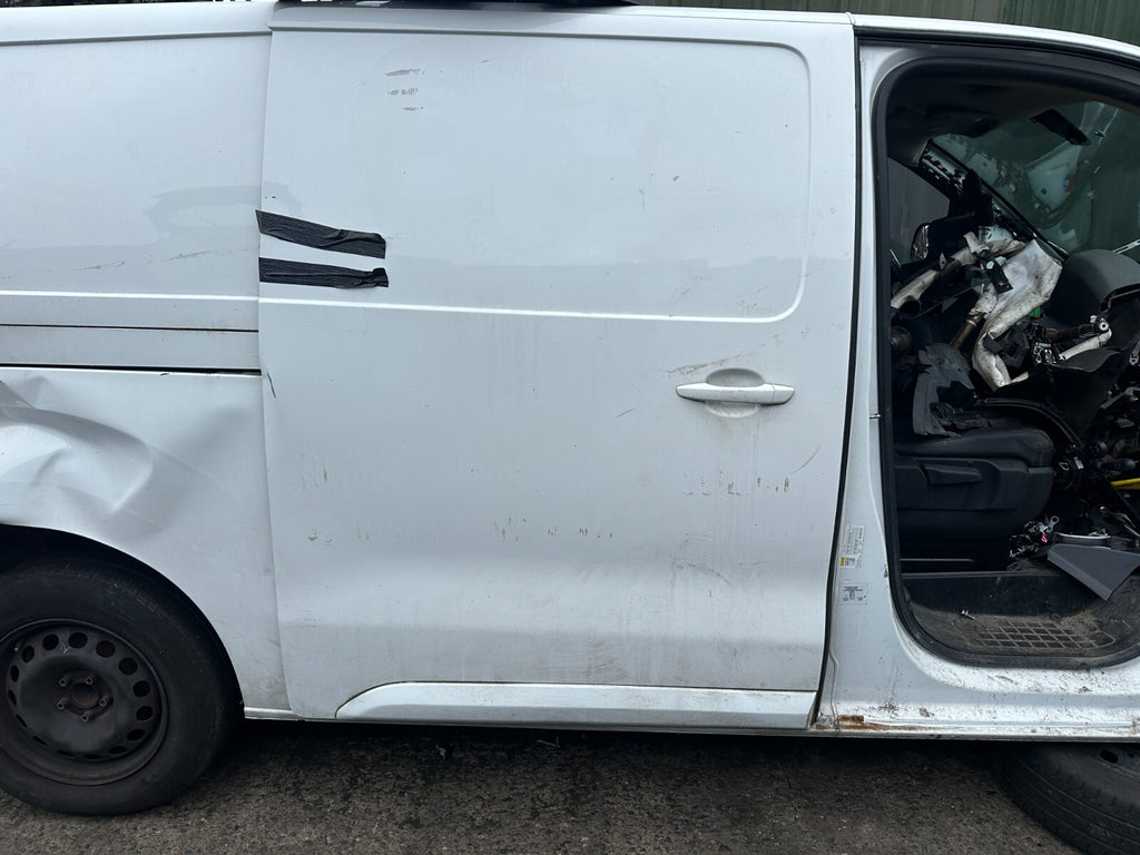 2020 VAUXHALL VIVARO MK3 OS DRIVER SIDE LOADING SLIDING DOOR COMPLETE WHITE
