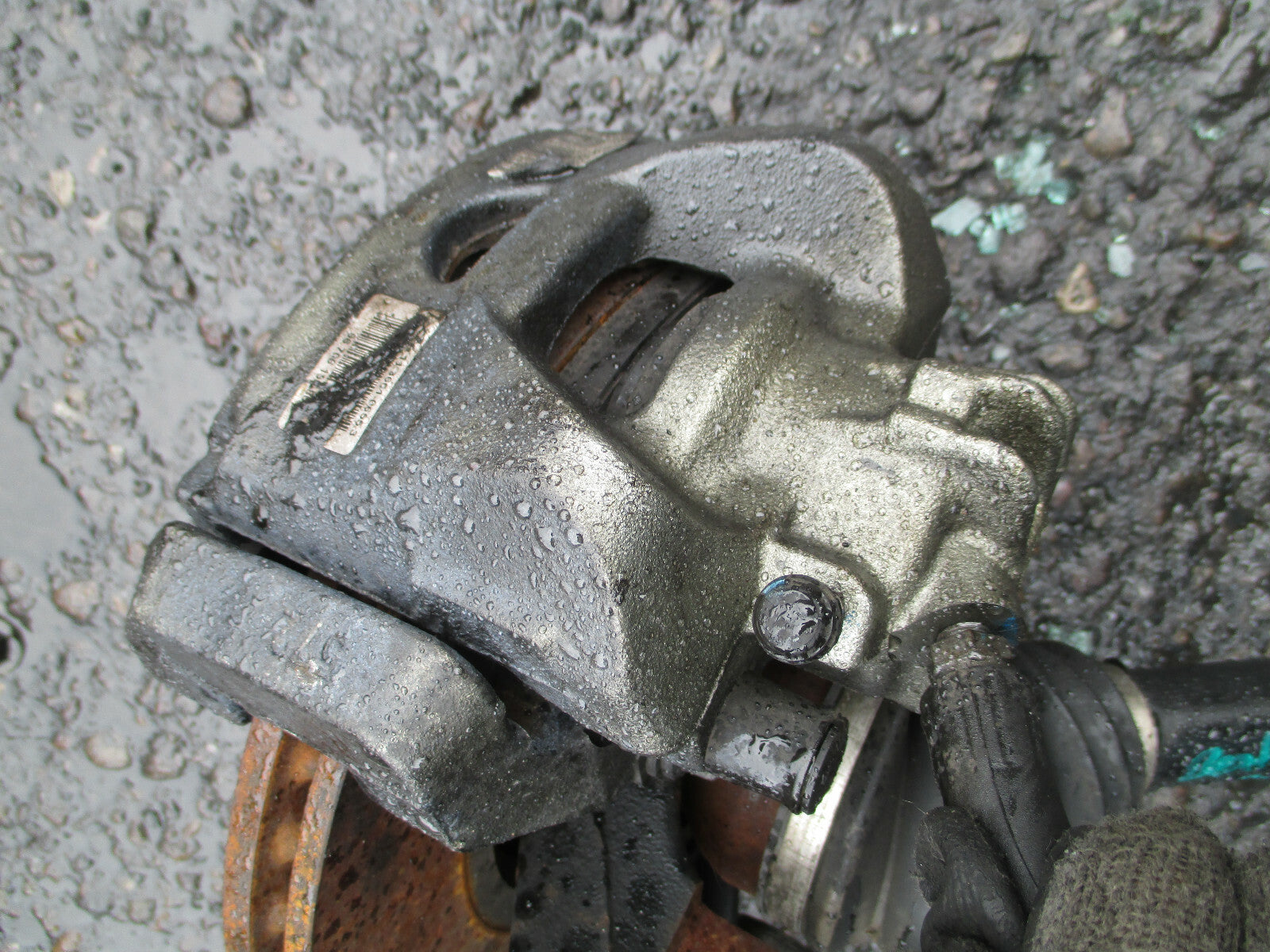 CITROEN BERLINGO MK2 2017 1.6 DIESEL NSF PASSENGER FRONT WHEEL HUB CALIPER