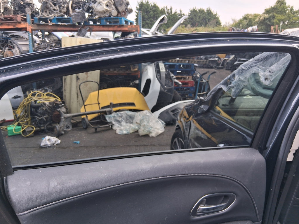2020 HONDA HR-V FACELIFT NSR PASSENGER SIDE REAR LEFT WINDOW GLASS