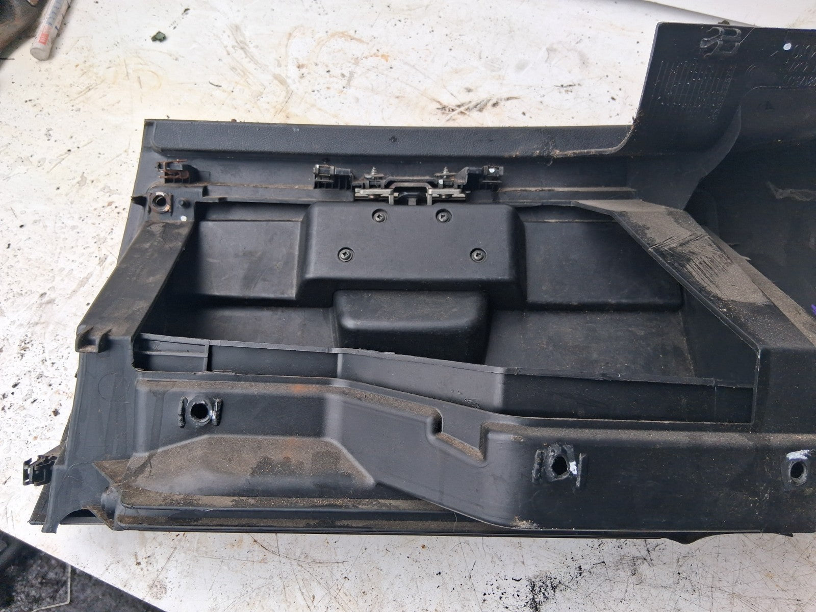 2016 PEUGEOT BOXER MK3 FRONT DASHBOARD GLOVE BOX STORAGE COMPARTMENT 1308173070