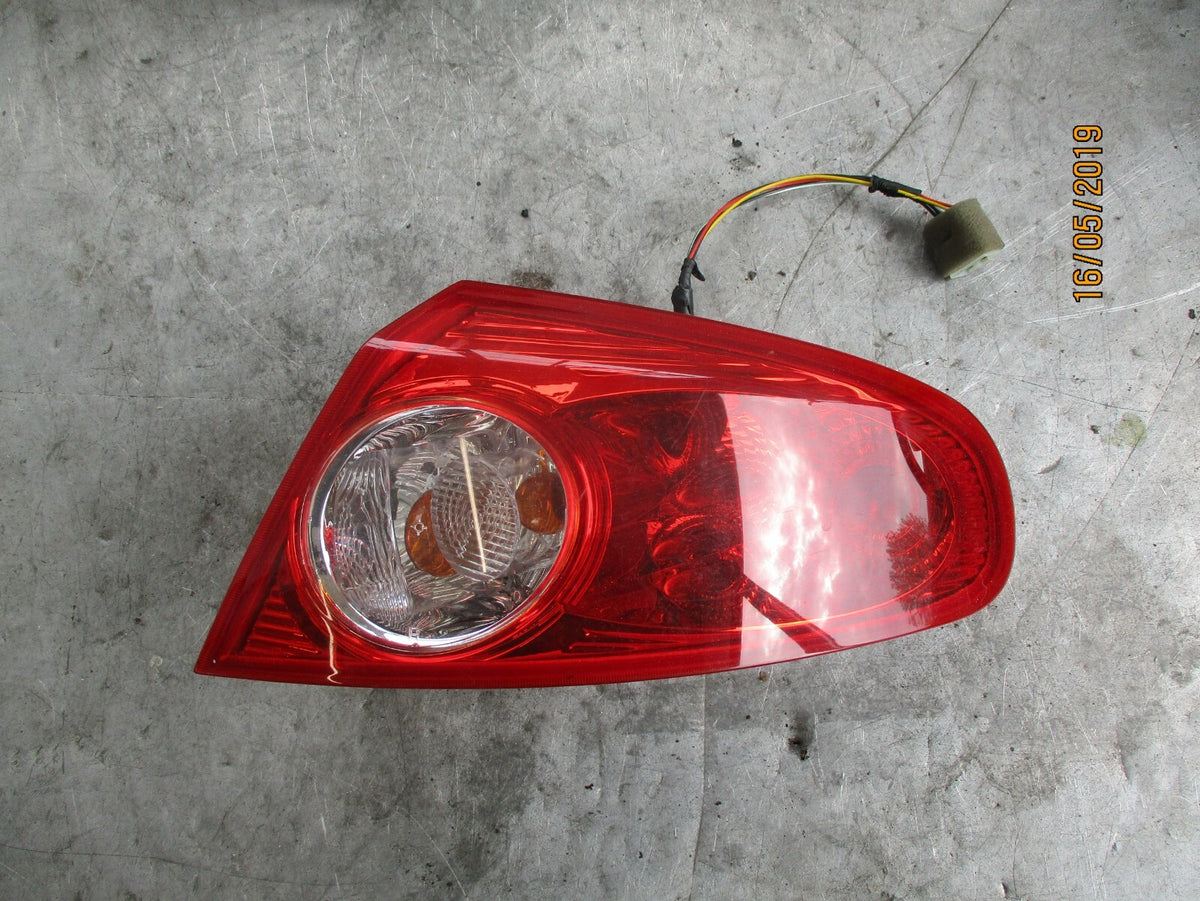 CHEVROLET LACETTI J300 (MK2) OSR DRIVER SIDE OUTER REAR LIGHT TAIL LIGHT