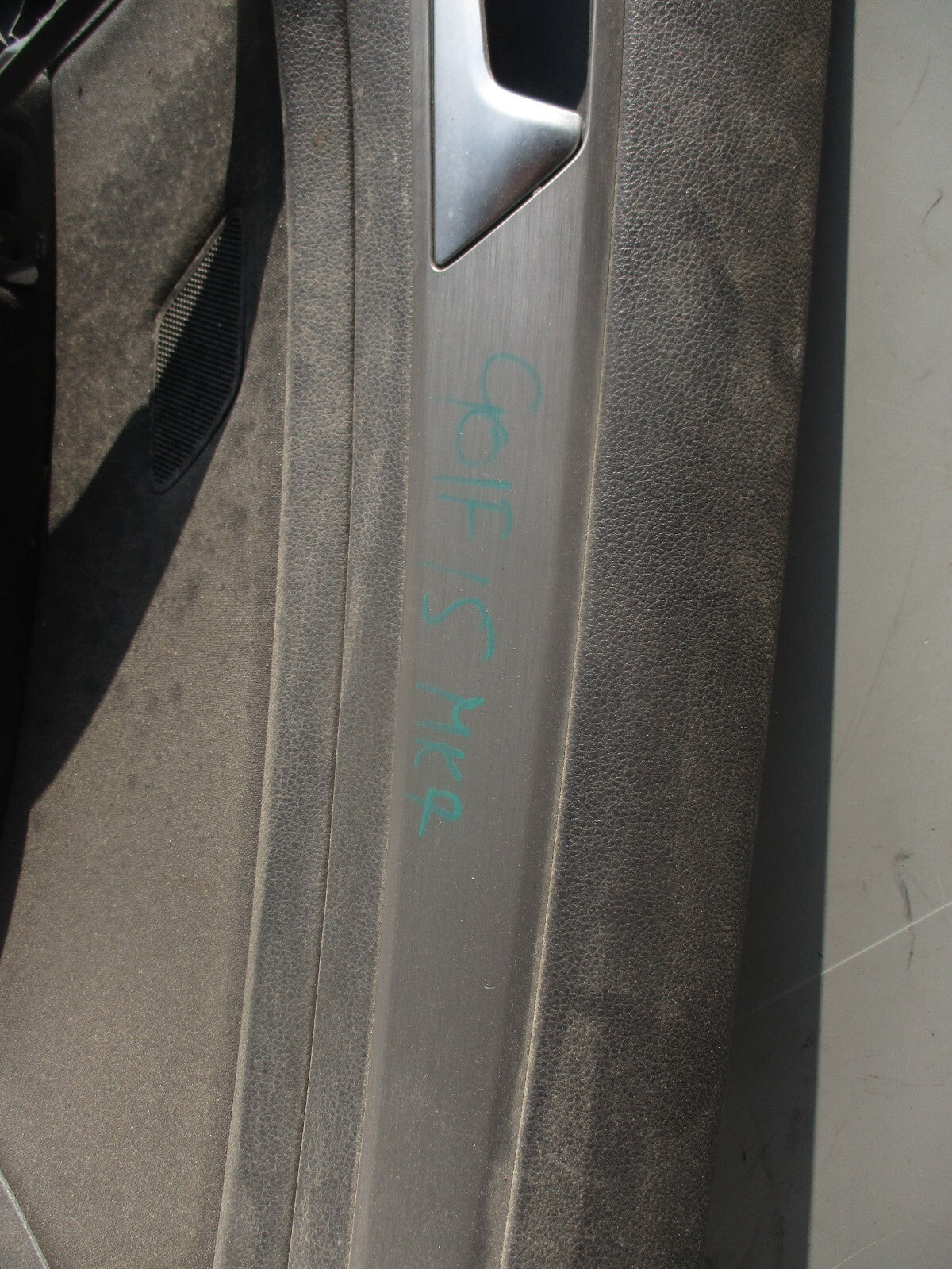 2015 VOLKSWAGEN GOLF MK7 OSR DRIVER SIDE REAR RIGHT DOOR CARD PANEL 5G6867212FT