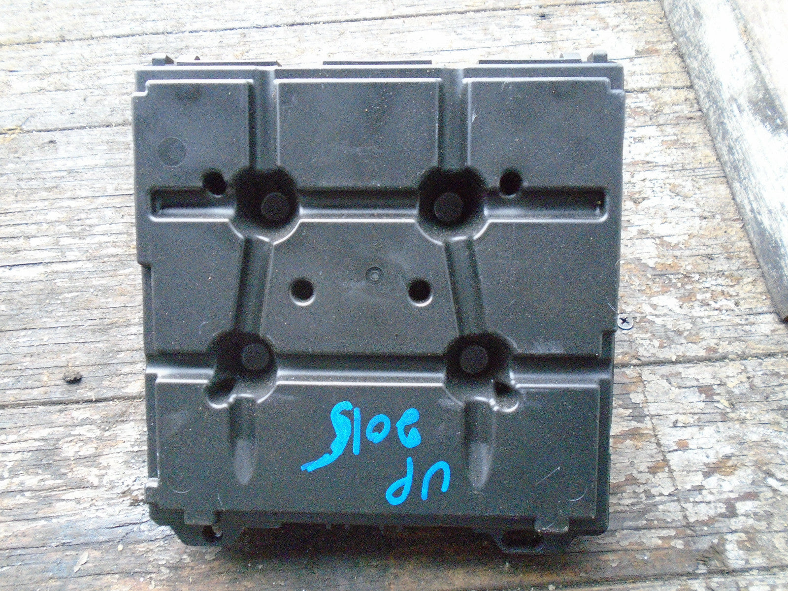 VW VOLKSWAGEN UP 2015 1.0 PETROL ONBOARD CONTROL BMC UNIT 1S0937086K