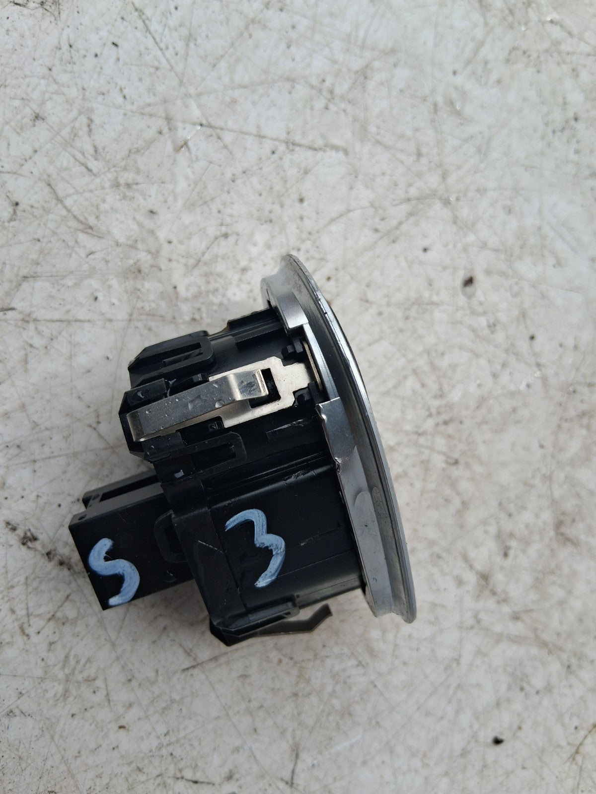 2014 BMW 3 SERIES F31 F30 ENGINE START STOP BOTTON 9250734