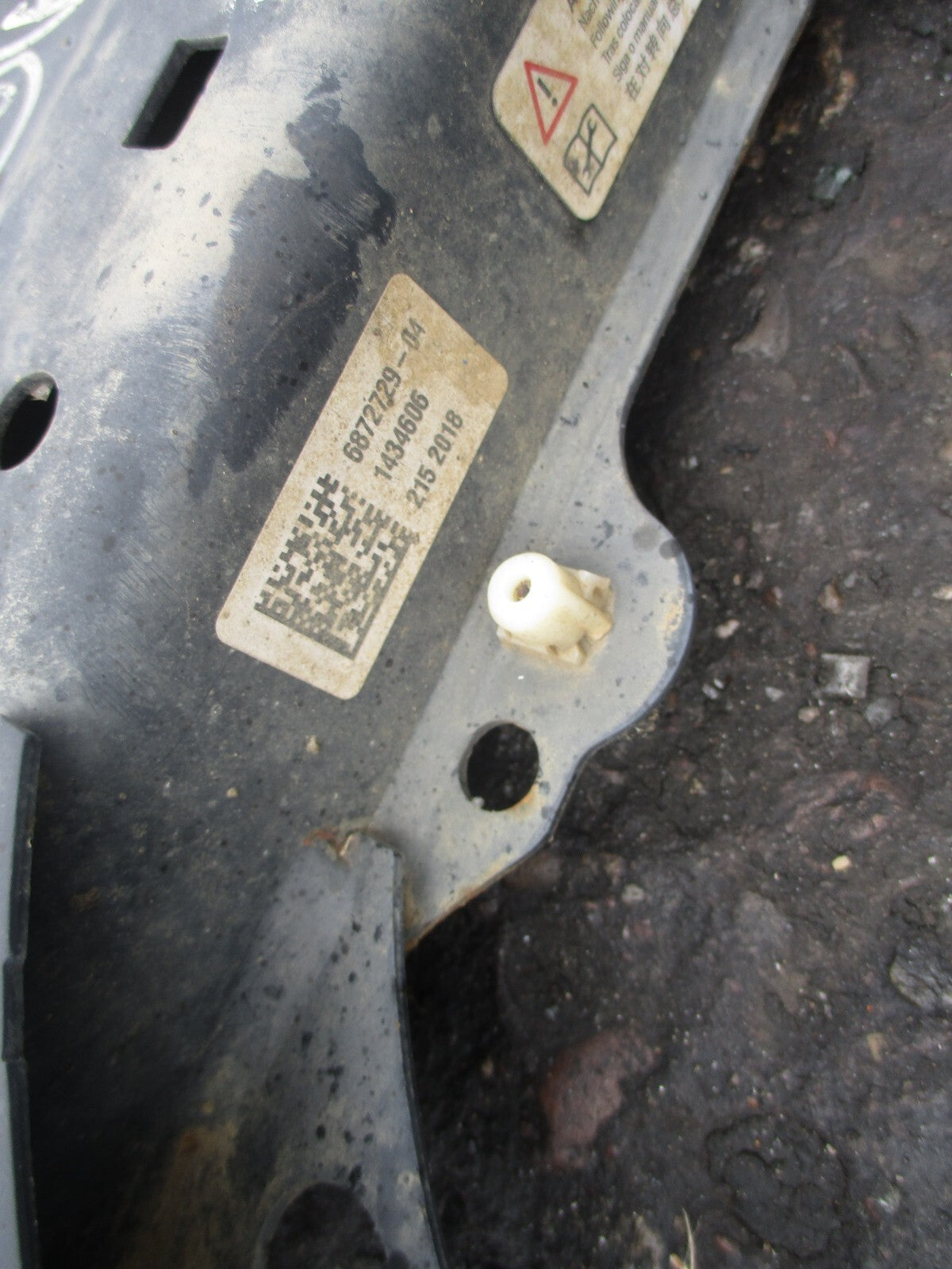 BMW X1 F48 2.0 DIESEL FRONT SUBFRAME CRADLE 6872729