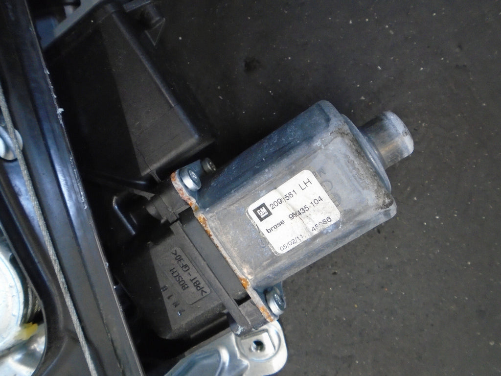 VAUXHALL INSIGNIA 2011 NSF PASSENGER FRONT DOOR WINDOW MOTOR REGULATOR 20951581