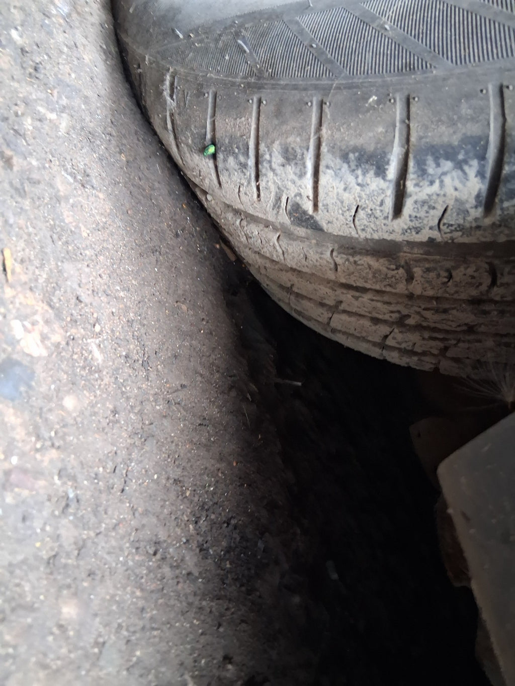 2015 FORD TRANSIT COURIER MK1 15 INCH STEEL WHEEL WITH TYRE 195/60R15 OSR