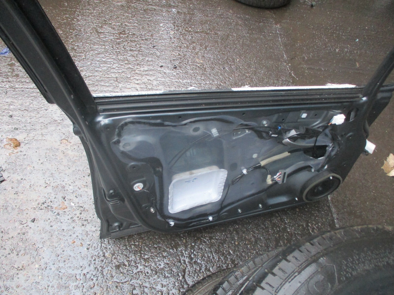 HONDA JAZZ MK4 2018 NSF PASSENGER SIDE FRONT DOOR NH880 GREY DAMAGED