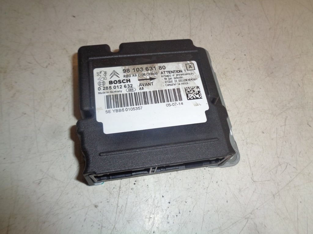 PEUGEOT 208 2012 SRS AIRBAG CONTROL MODULE UNIT 9810363180