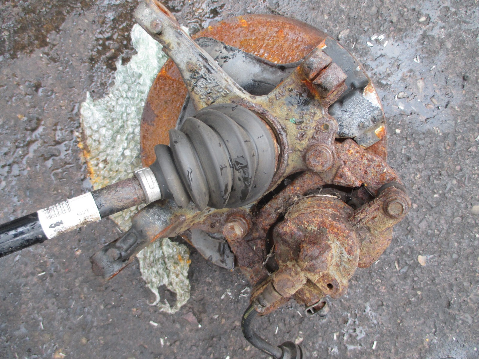VAUXHALL CORSA D 1.4 PETROL OSF DRIVER SIDE FRONT HUB WHEEL BEARING SHAFT
