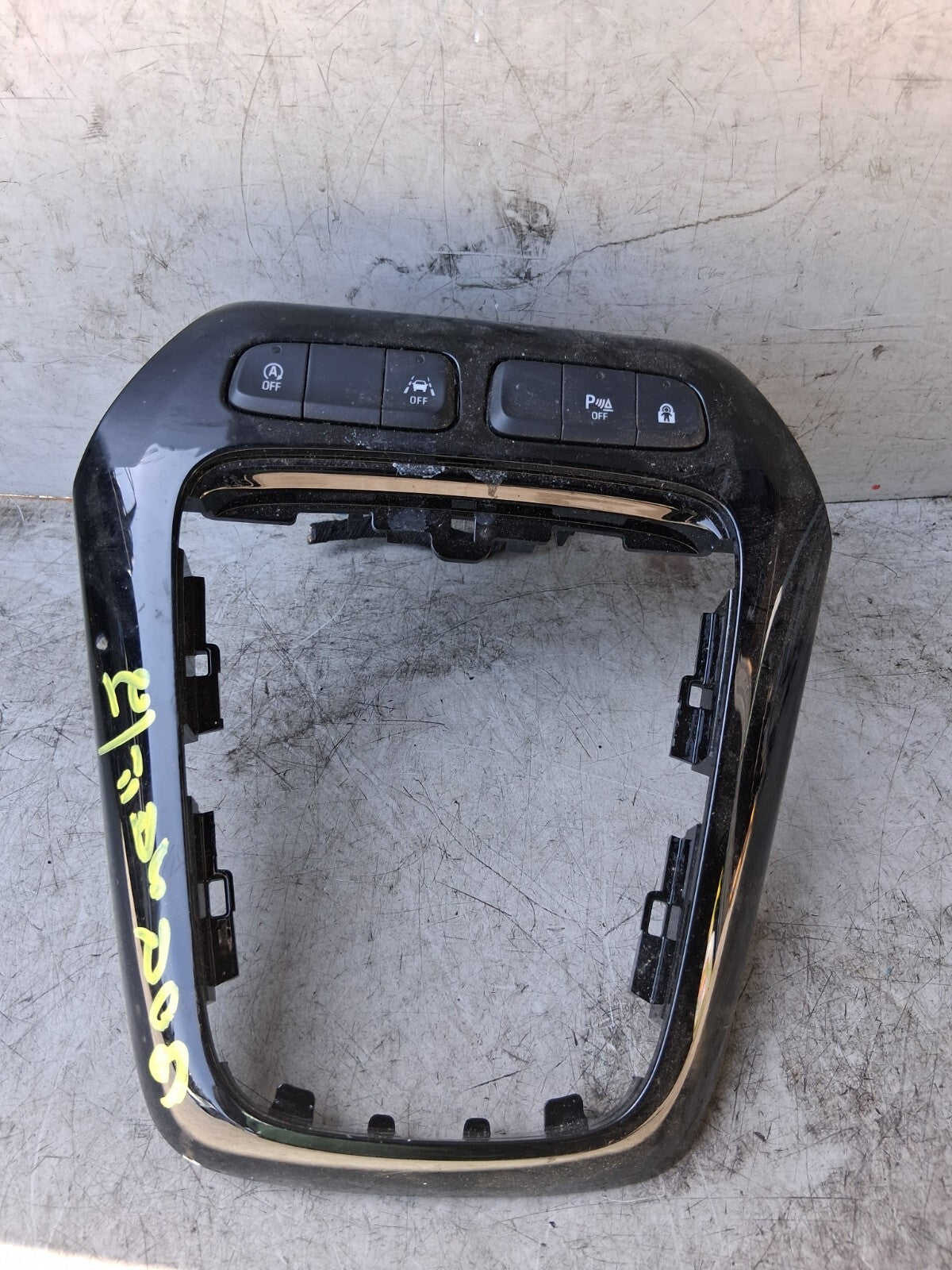 VAUXHALL CORSA F 2021 CENTRE CONSOLE GEAR SELECTOR SURROUND TRIM PANEL 529131017