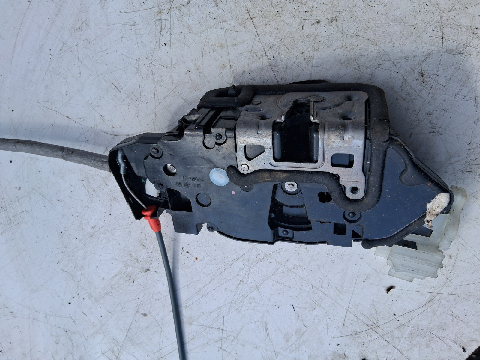 2021 MERCEDES A CLASS NS NEAR LEFT PASSENGER SIDE DOOR LOCK LATCH A0997303101