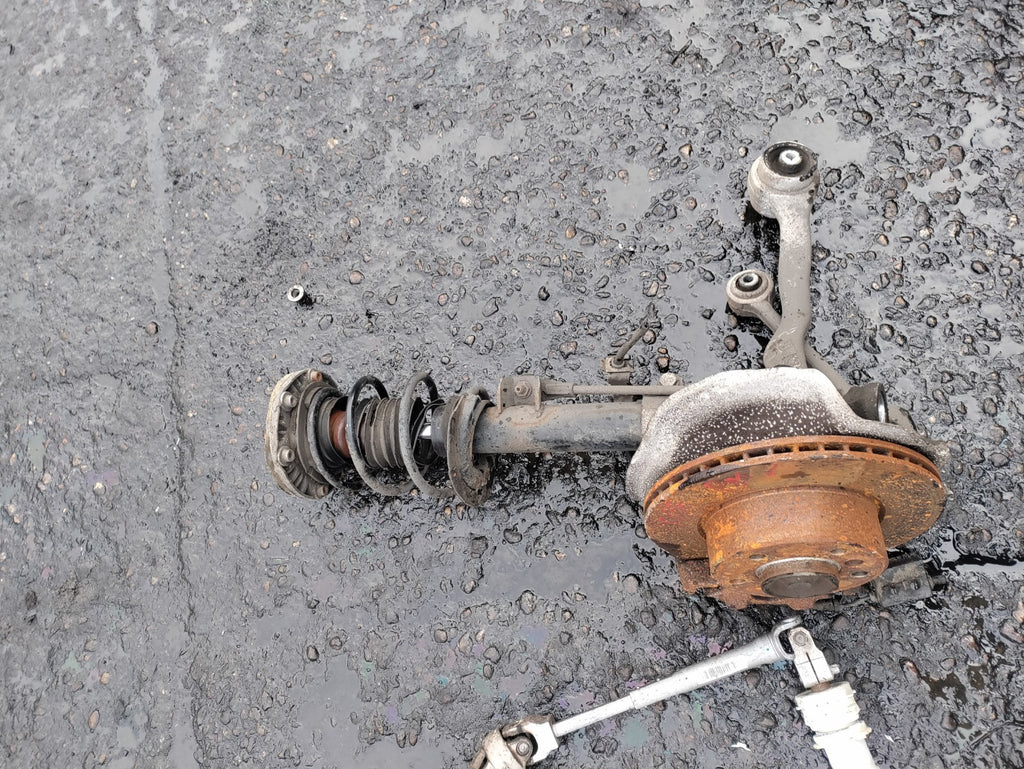 BMW 1 SERIES F20 2015 2.0 DIESEL OSF DRIVER SIDE WHEEL HUB SHOCK LEG CONTROL ARM