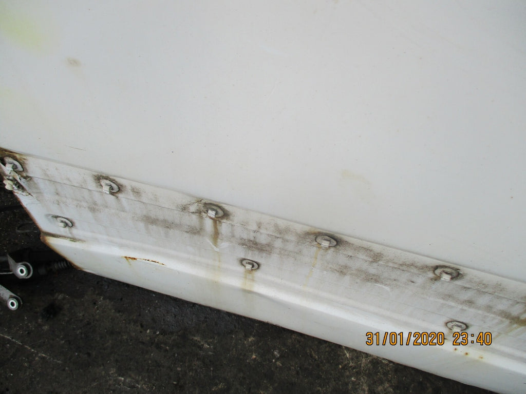 MERCEDES SPRINTER W906 2014 LOW ROOF PASSENGER SIDE SLIDING DOOR WHITE DAMAGED