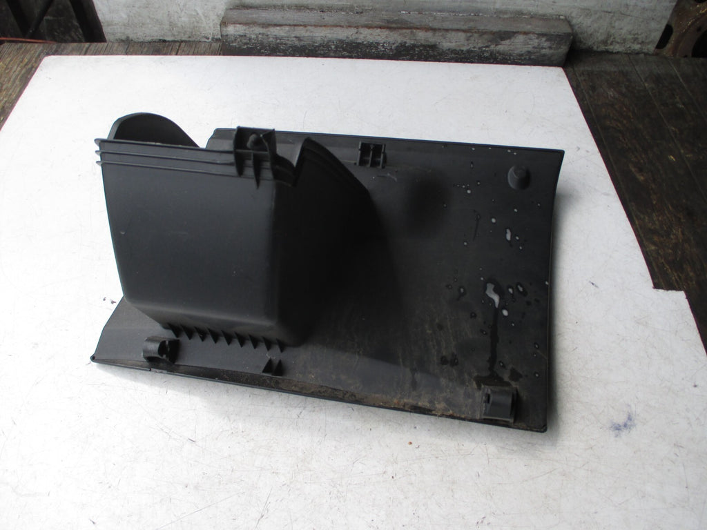 PEUGEOT 208 2016 INTERIOR STORAGE COMPARTMENT GLOVE BOX LID GLOVEBOX