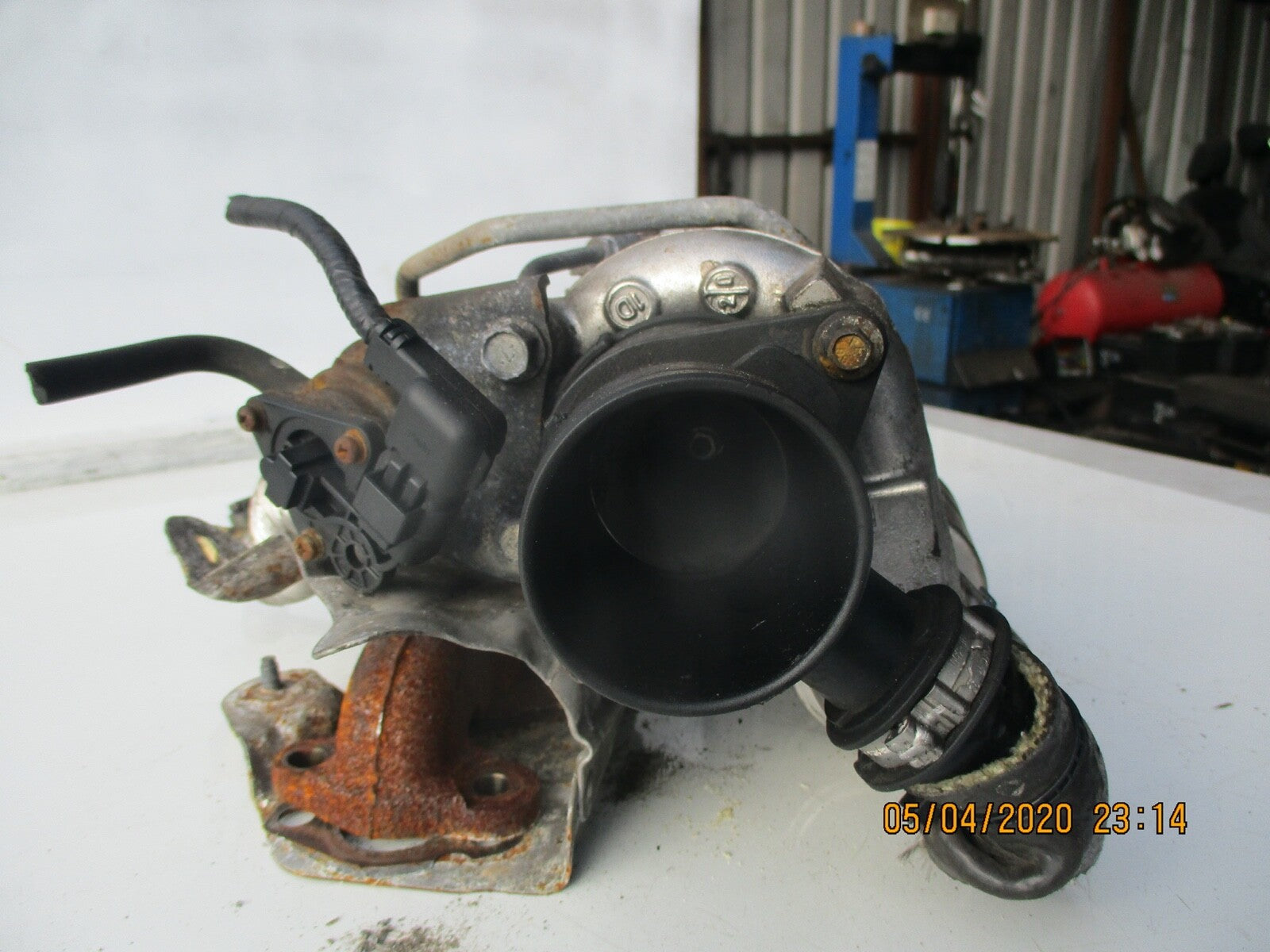 FORD FIESTA MK7 1.6 TDCI TURBO CHARGER UNIT 49373-12100