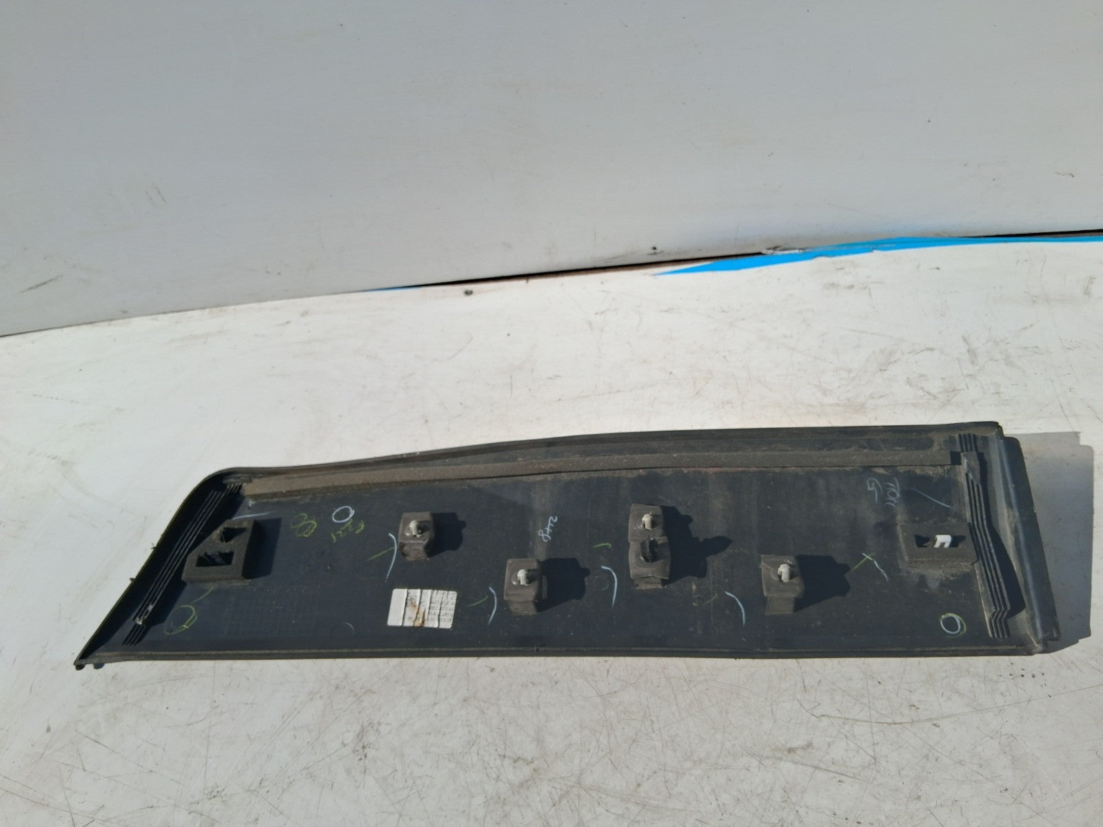2021 FORD ECOSPORT 71 OSR OFF DRIVER RIGHT SIDE REAR DOOR TRIM GN15N254A76AAW