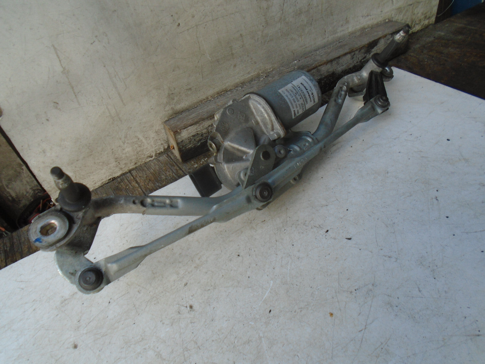 AUDI A1 8X 2014 FRONT WINDSCREEN WIPER MOTOR LINKAGES 8X2955119
