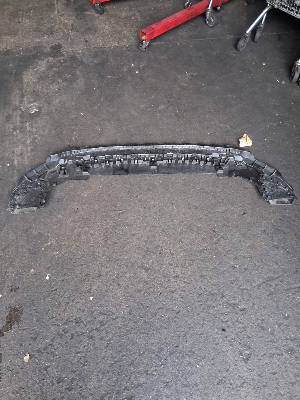 2025 AUDI A3 FRONT BUMPER UNDERTRAY COVER 8Y0807233C
