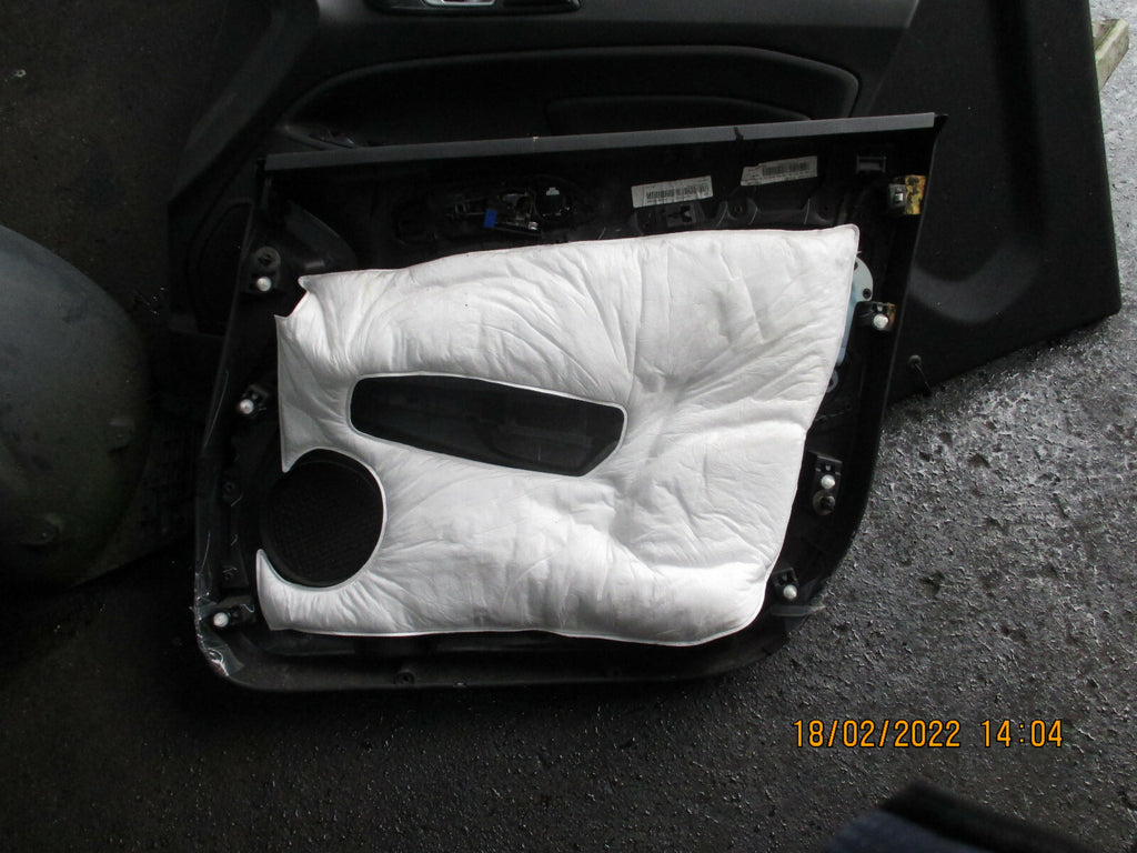 FORD ECOSPORT 2016 NSF PASSENGER SIDE FRONT PLASTIC DOOR CARD PANEL