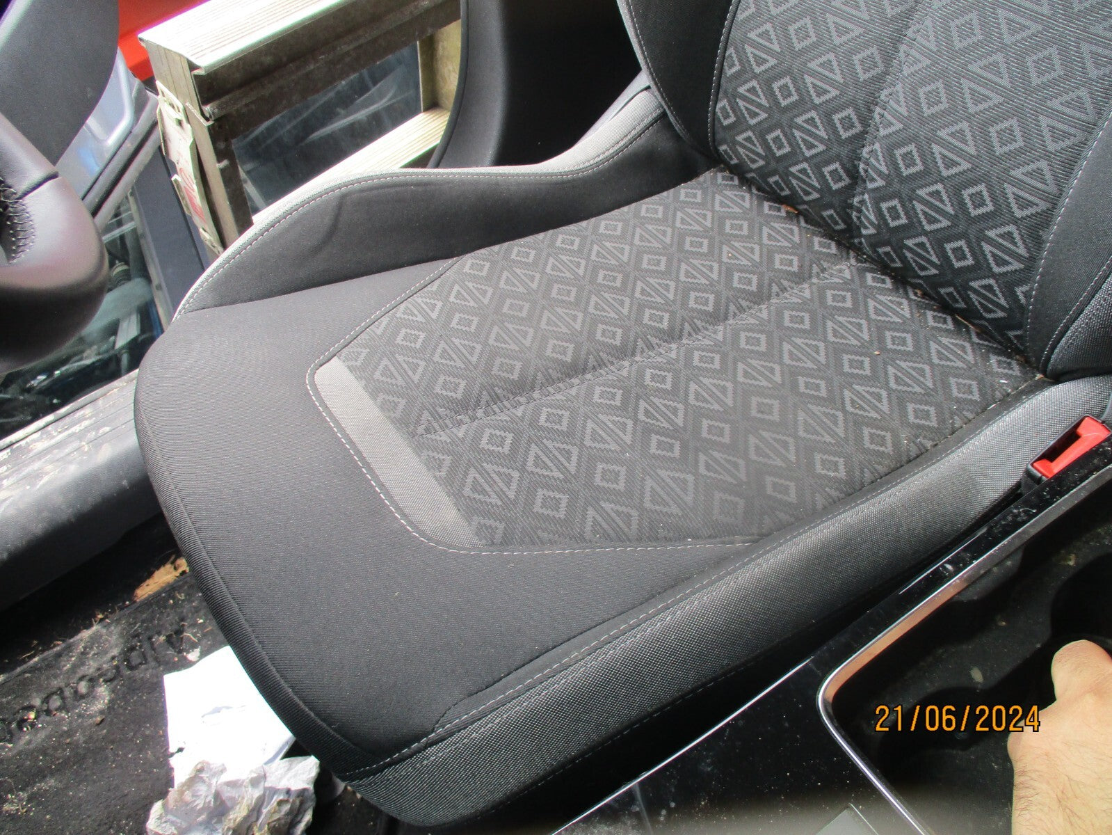 VAUXHALL MOKKA B MK2 2022 OSF DRIVER SIDE FRONT COMPLETE SEAT FABRIC