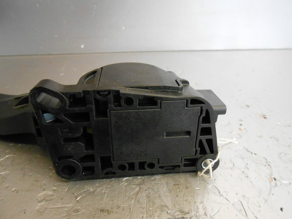 PEUGEOT 308 2010 1.4 16V ELECTRIC ACCELERATOR PEDAL 9683001480