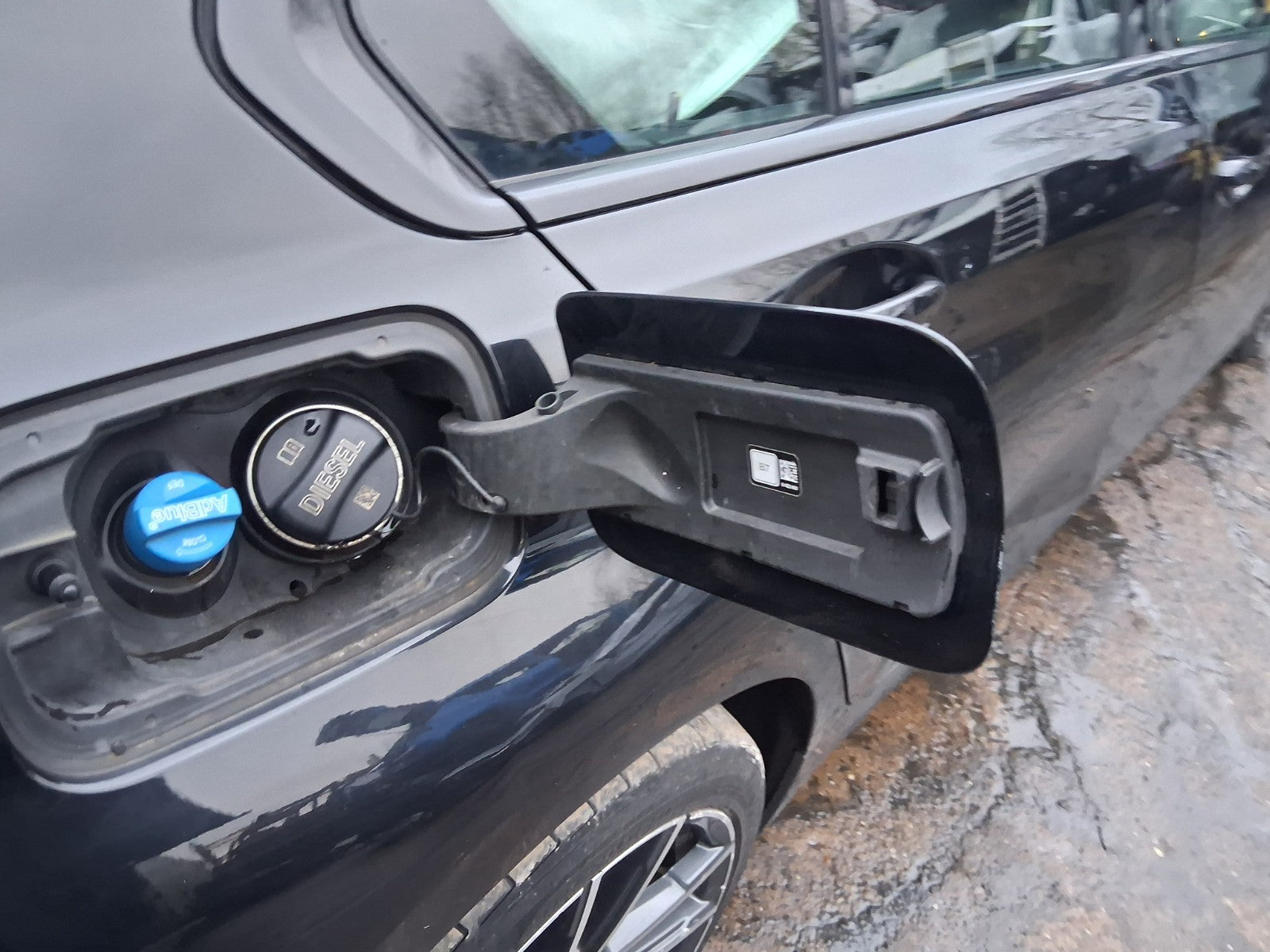 2019 BMW 3 SERIES SALOON G20 FUEL FILLER FLAP BLACK SAPPHIRE MET 475