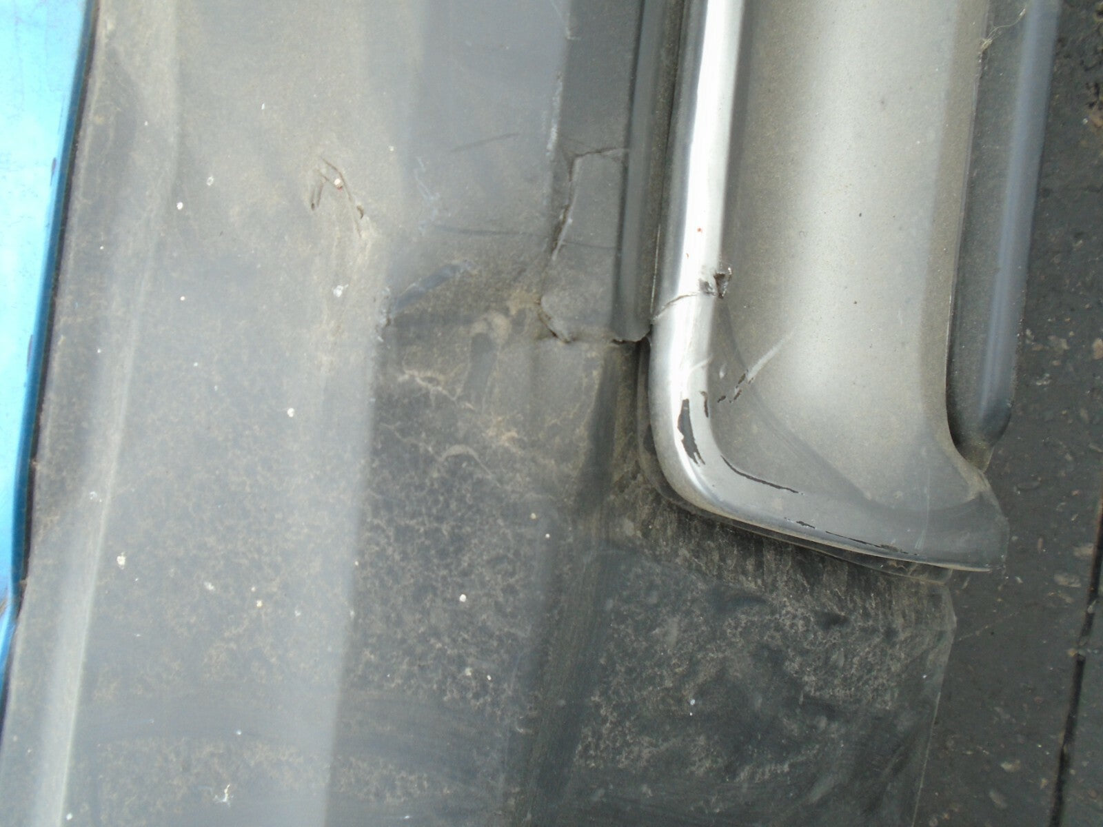 NISSAN QASHQAI J11 MK2 REAR BUMPER GREY DAMAGED