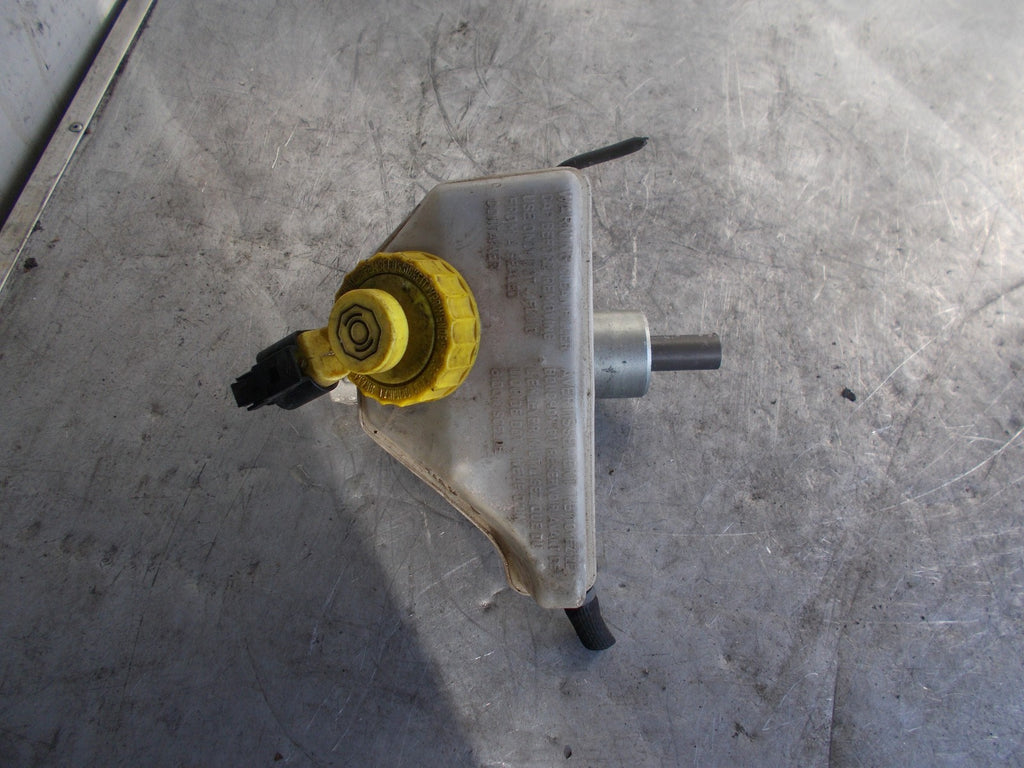 FORD GALAXY MK2 BRAKE SERVO MASTER CYLINDER 7M4611303