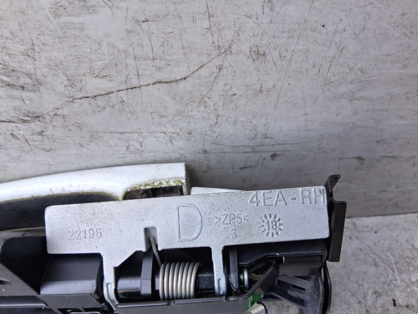 2019 NISSAN MICRA K14 OSF DRIVER SIDE RIGHT EXTERIOR DOOR HANDLE 8061021133