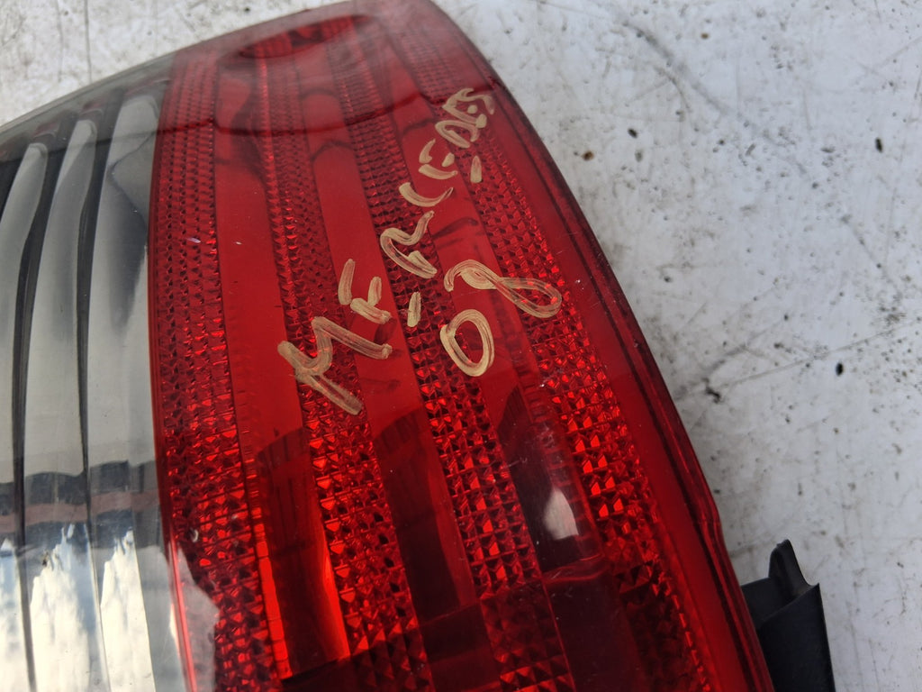 2008 MERCEDES B CLASS W245 NSR PASSENGER SIDE REAR OUTER TAIL LIGHT A1698202564