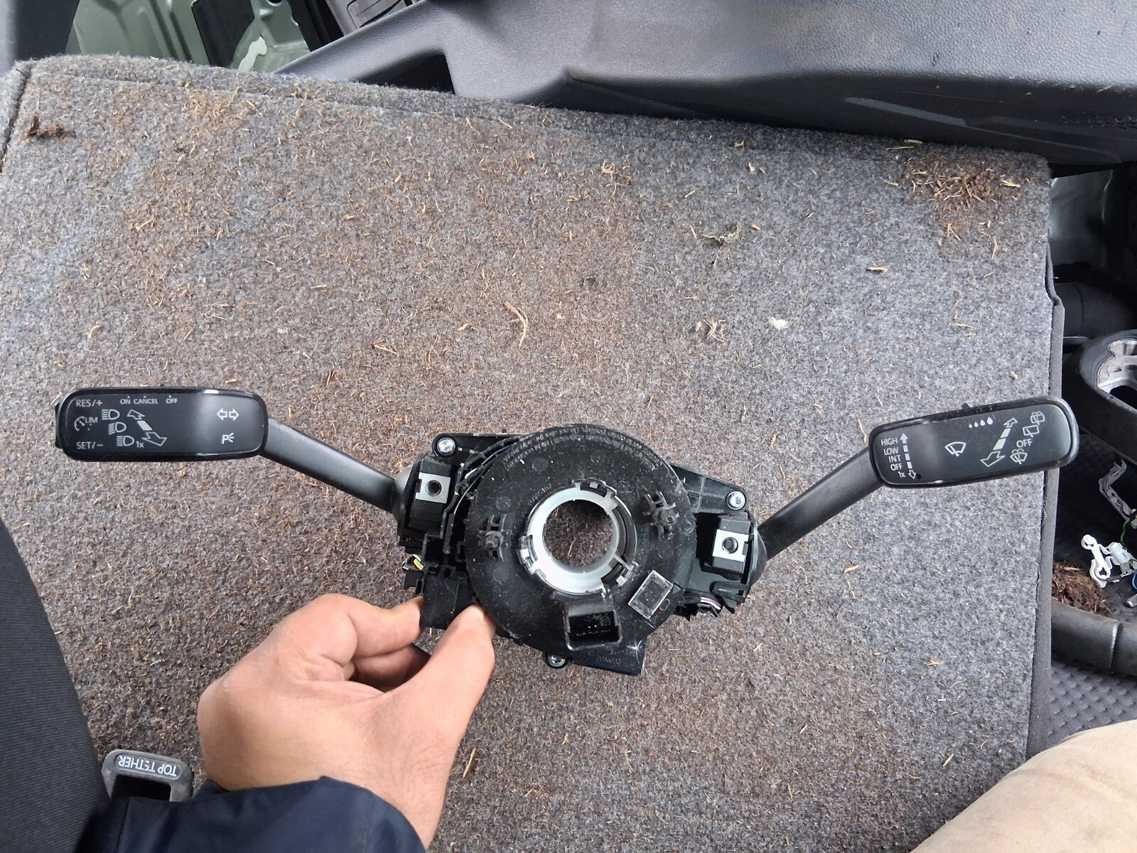 VW VOLKSWAGEN POLO 2018 MK6 INDICATOR WIPER STALK SWITCH WITH SQUIB 2Q0953507