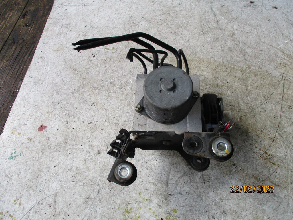 FORD MONDEO MK4 1.8 DIESEL 2008 ABS PUMP 8G912C405AB