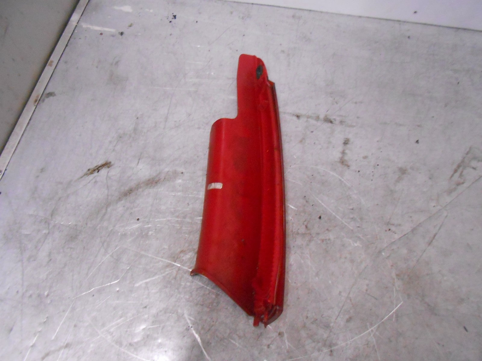CITROEN C4 MK1 HATCHBACK NSR PASSENGER SIDE REAR LIGHT REFLECTOR 9655863880