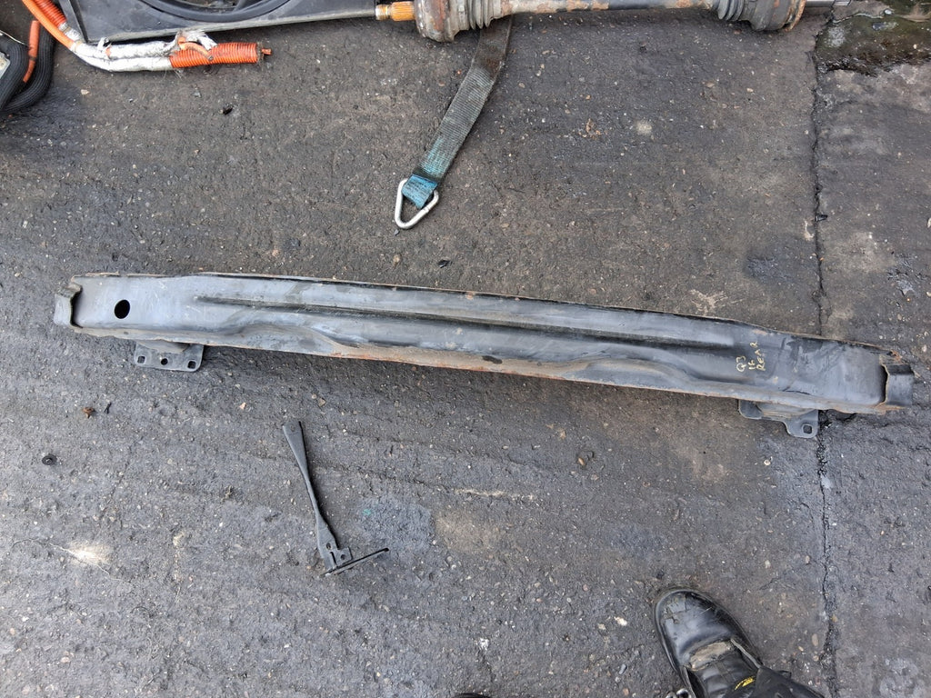 2016 AUDI Q3 8U REAR BUMPER CRASH BAR REINFORCEMENT BAR