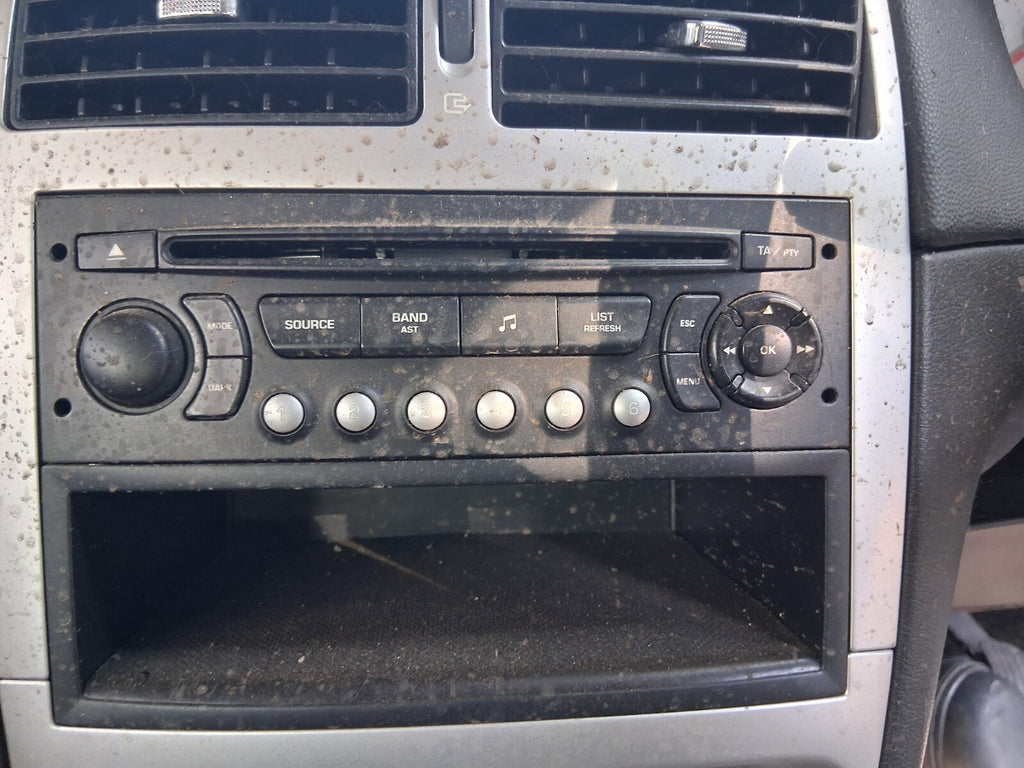 2006 PEUGEOT 307 STEREO RADIO CD PLAYER HEAD UNIT