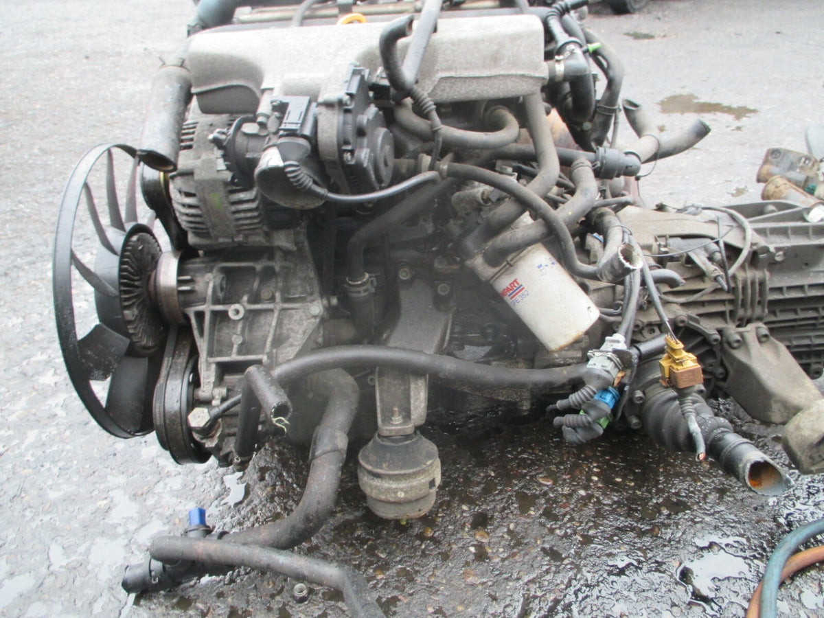 AUDI A6 1.8 2004 COMPLETE ENGINE & GEARBOX INJECTORS