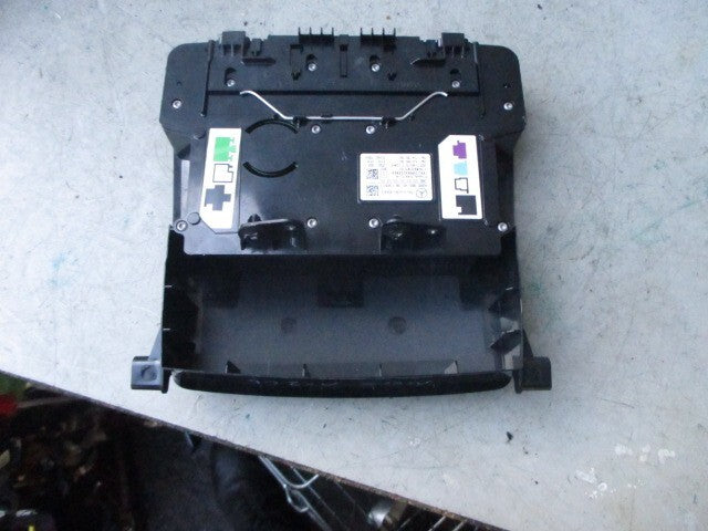 2018 MERCEDES A CLASS W176 INTERIOR FRONT ROOF READING LIGHT A0009004508