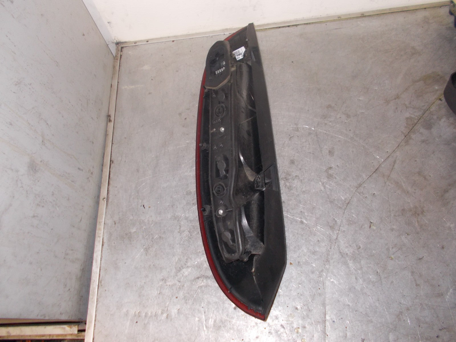 VAUXHALL CORSA C 2002 NSR PASSENGER SIDE REAR LIGHT TAIL LIGHT 09114336