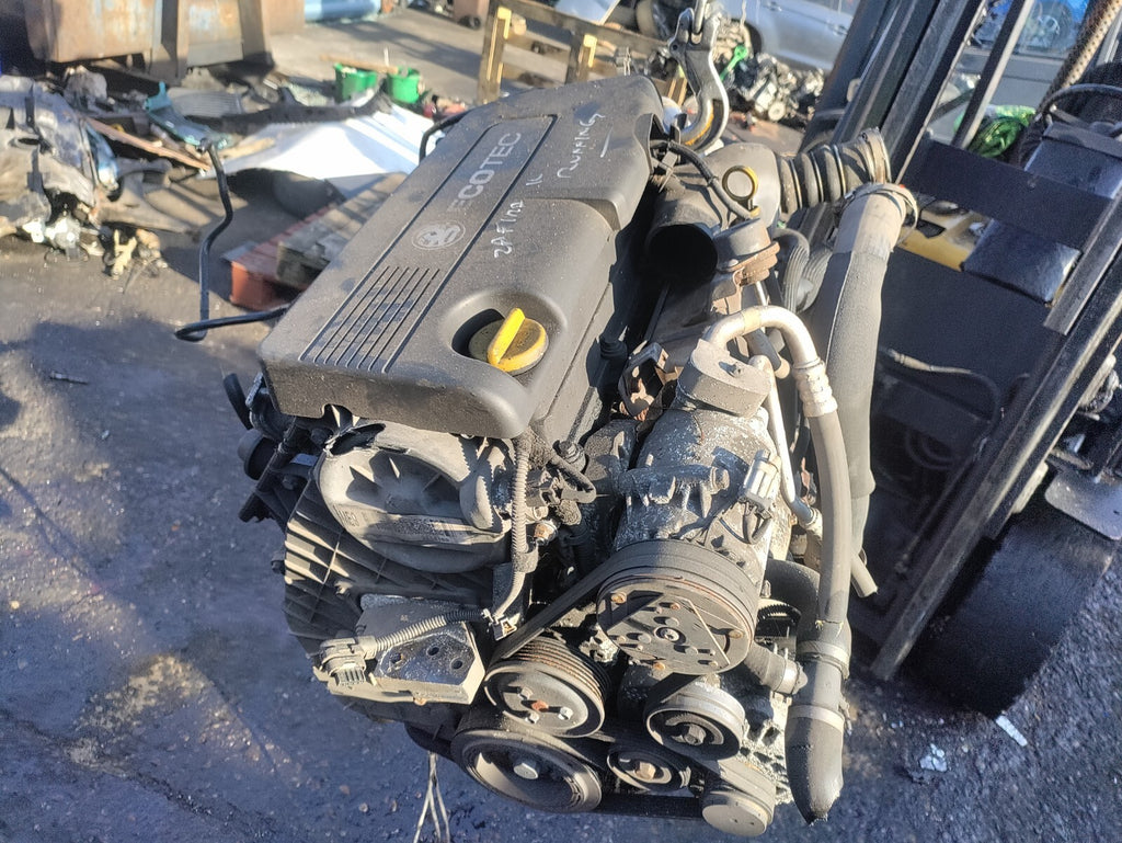 VAUXHALL ZAFIRA B 2010 1.7 DIESEL COMPLETE ENGINE A17DTR