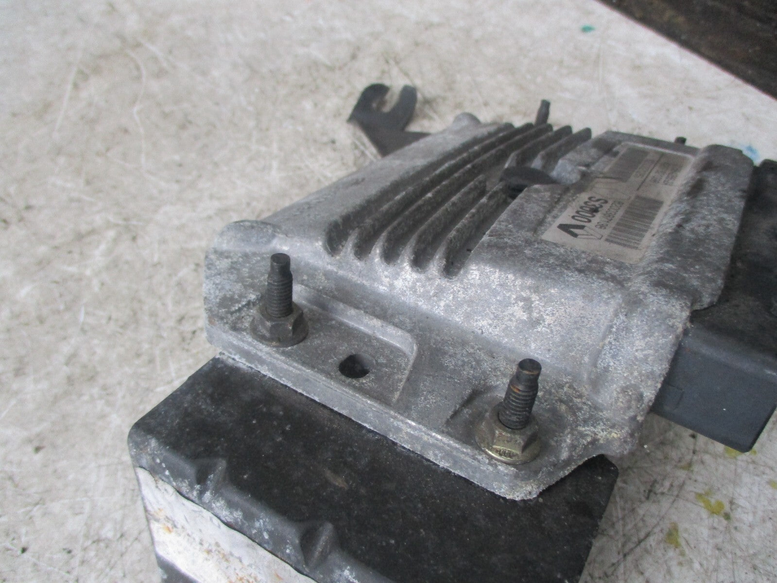 RENAULT MEGANE MK2 2004 ECU ENGINE CONTROL UNIT 8200387138,21584288