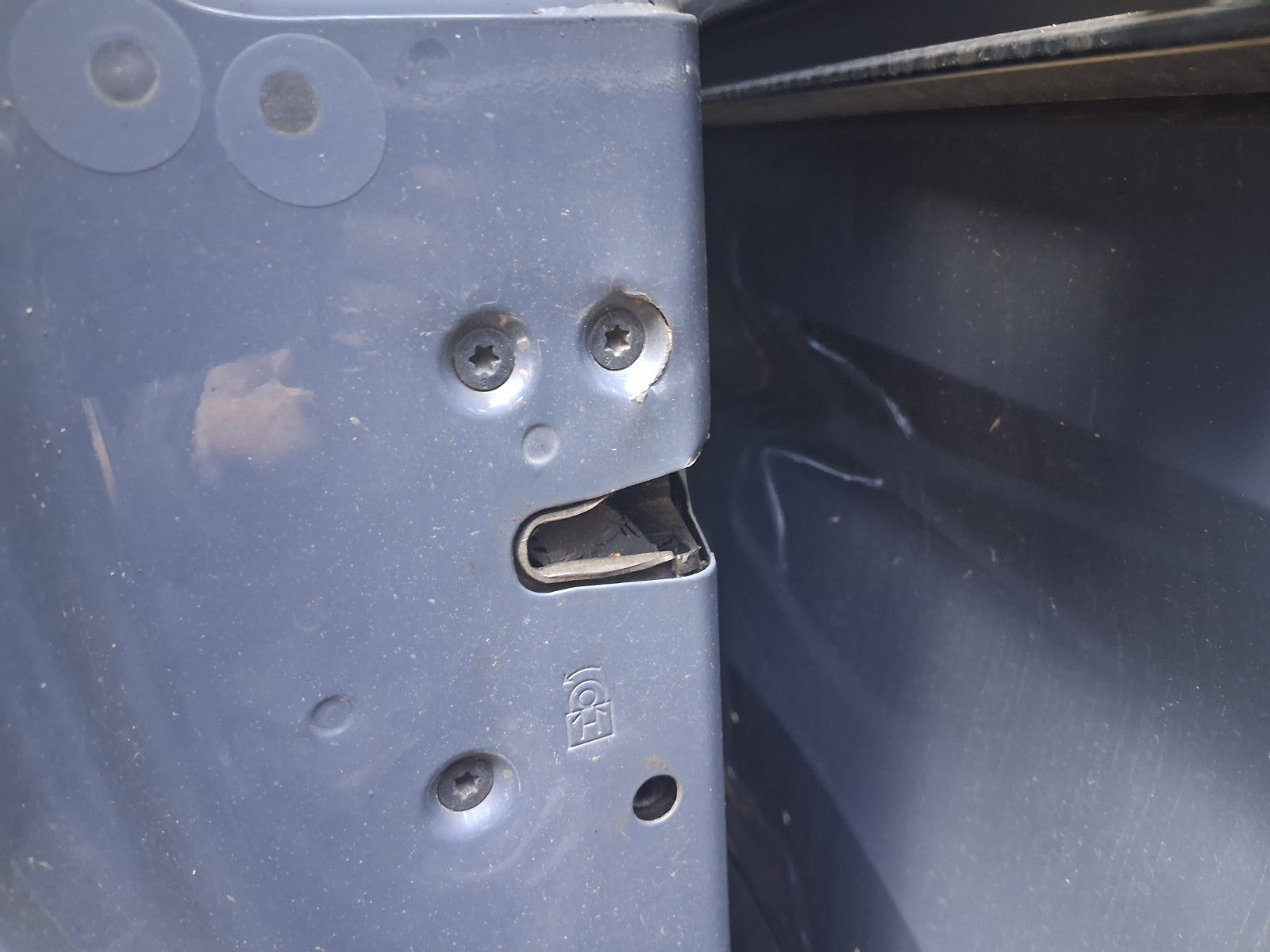2021 FORD TRANSIT MK8 NS PASSENGER SIDE SLIDING DOOR LOCK MECHANISM